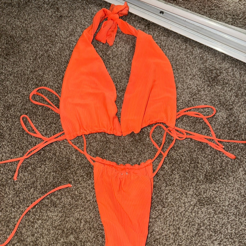 Frankie’s Bikinis Orange Set